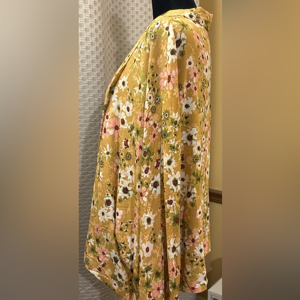 NWT. Sonoma Floral Yellow Kimono Cardigan - Picture 3 of 7